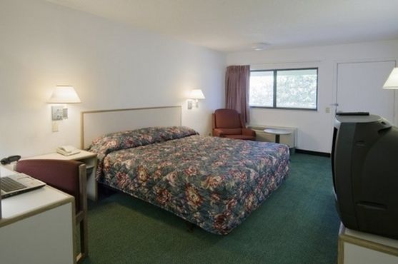 Hotel Days By Wyndham Independence